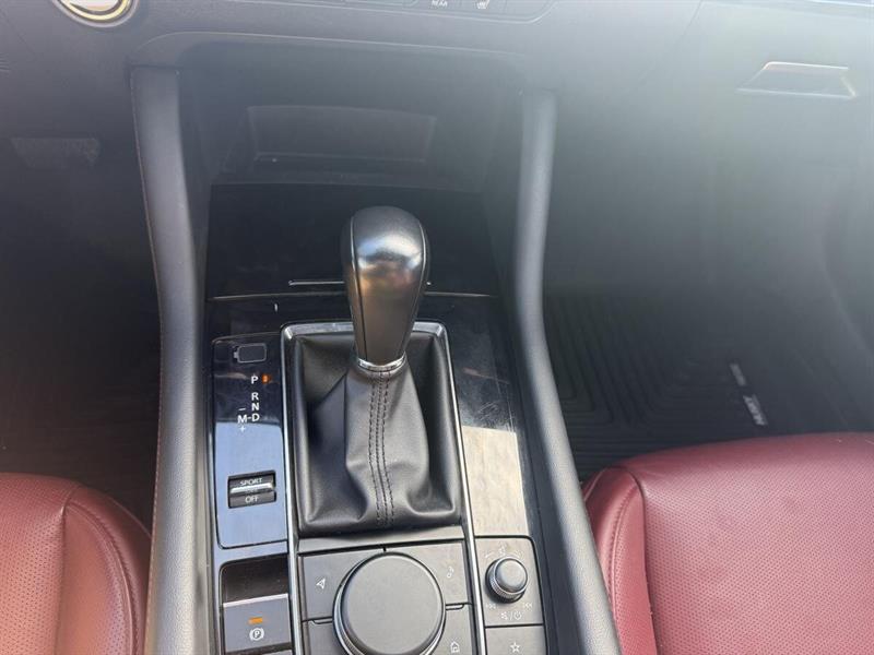 mazda Mazda3 Sport 2022 - 12