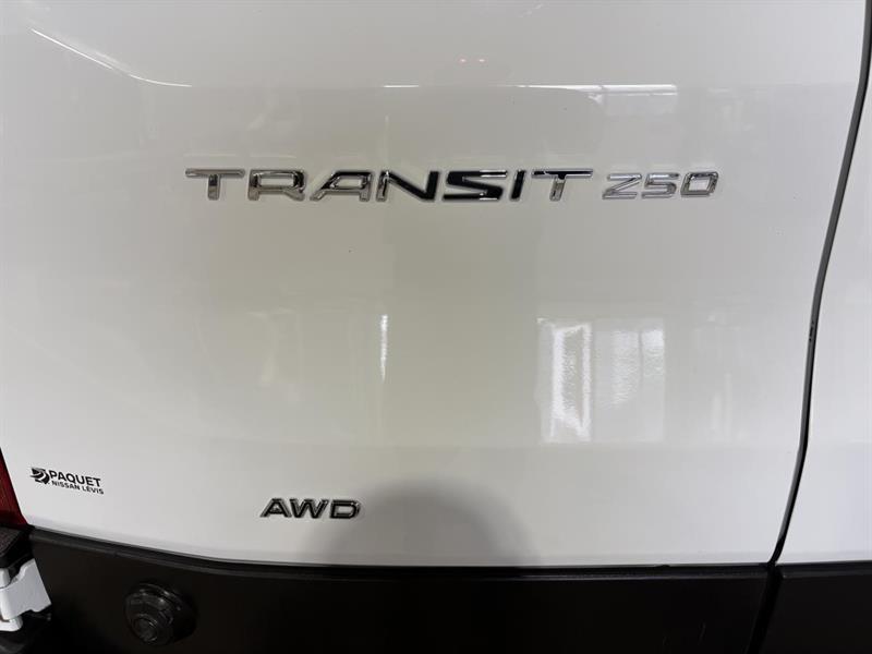 ford Transit fourgon utilitaire 2024 - 29