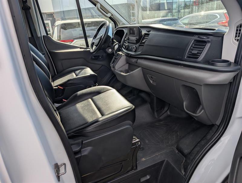 ford Transit fourgon utilitaire 2024 - 33