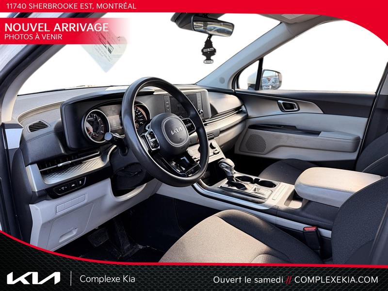 kia Carnival 2022 - 7