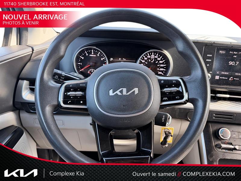 kia Carnival 2022 - 9