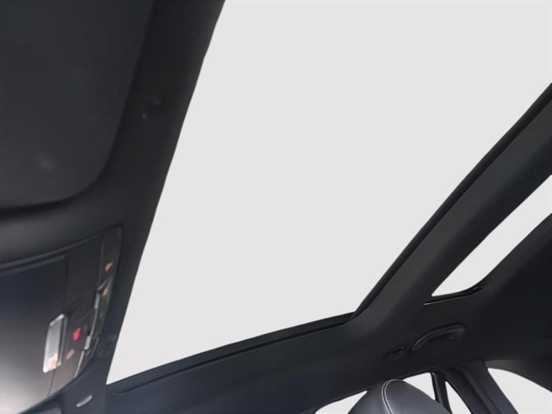 mercedes-benz GLC 2022 - 15