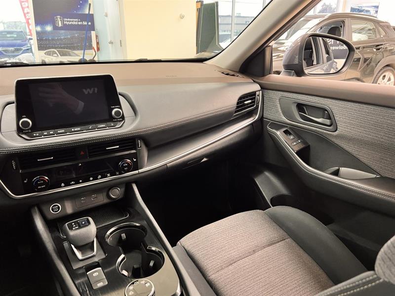 nissan Rogue 2021 - 14