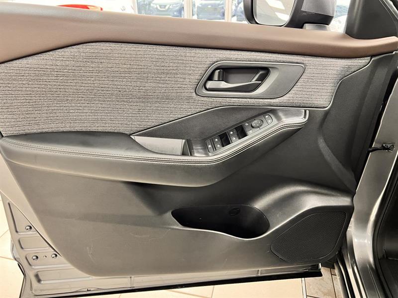 nissan Rogue 2021 - 16