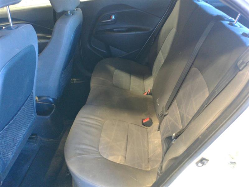 kia Rio 2015 - 11