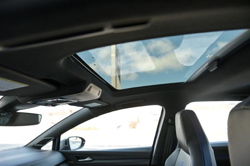 volkswagen Golf R 2022 - 20