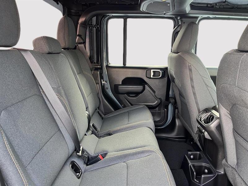 jeep Gladiator 2026 - 12