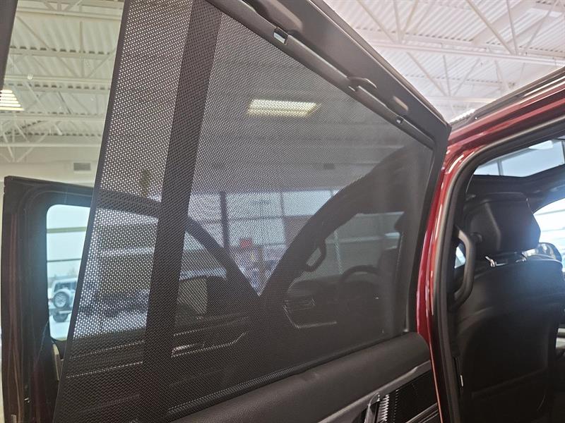 jeep Grand Wagoneer L 2026 - 29