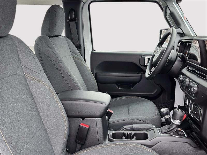 jeep Wrangler 2026 - 13