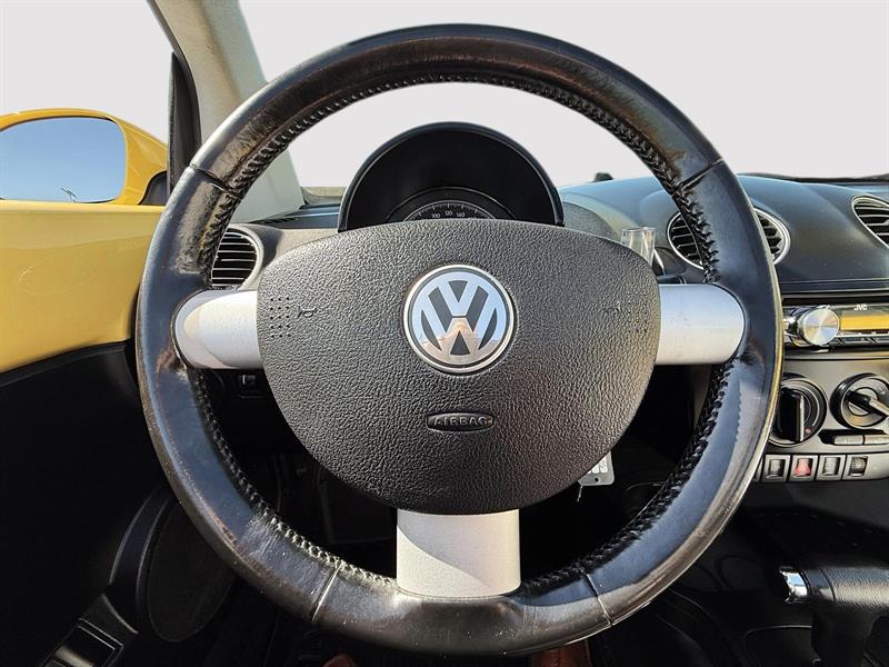 volkswagen New Beetle 2010 - 16