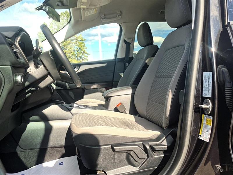 ford Escape 2021 - 9