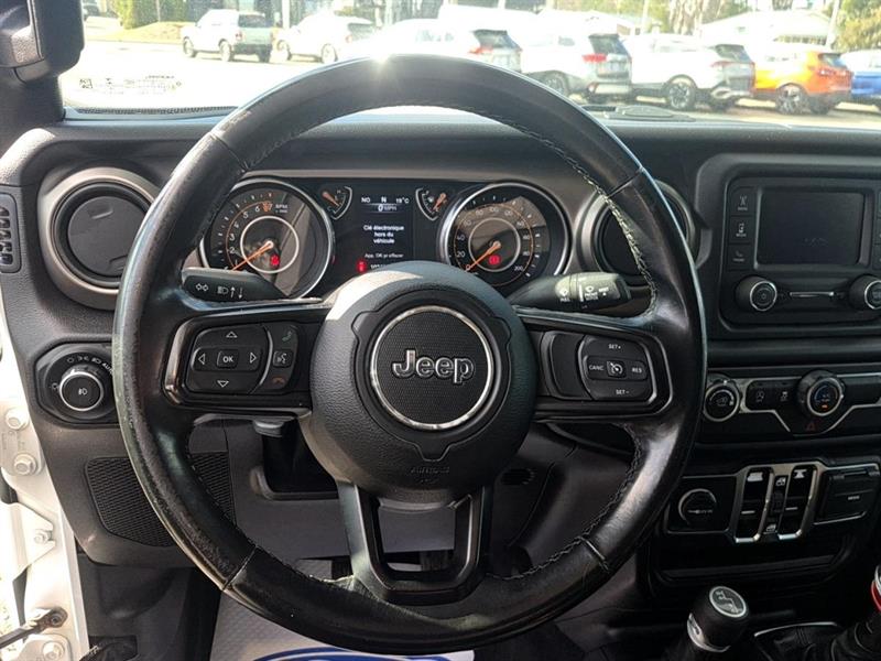 jeep Wrangler 2020 - 11