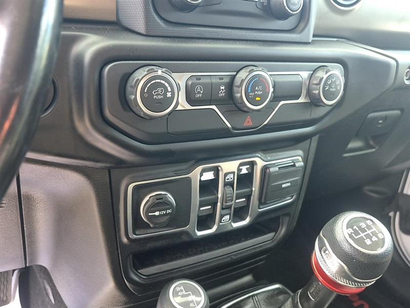 jeep Wrangler 2020 - 17