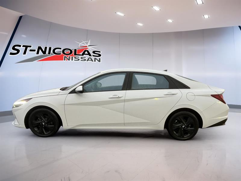 hyundai Elantra 2023 - 2