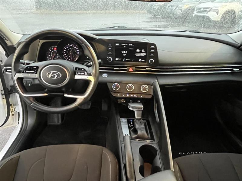 hyundai Elantra 2023 - 10