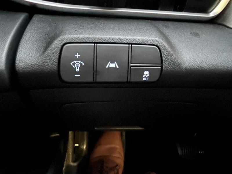 hyundai Elantra 2023 - 17