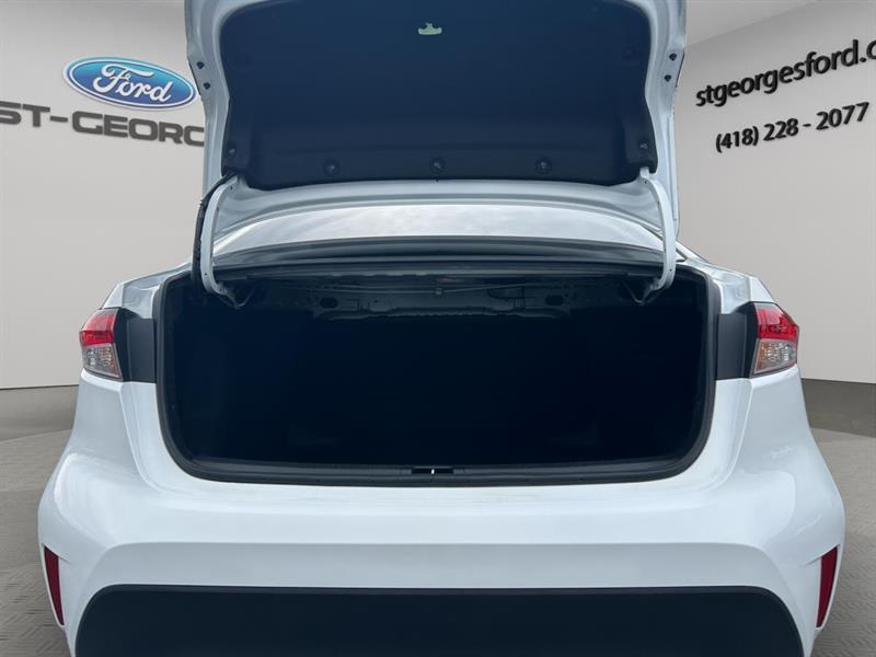 toyota Corolla 2022 - 17