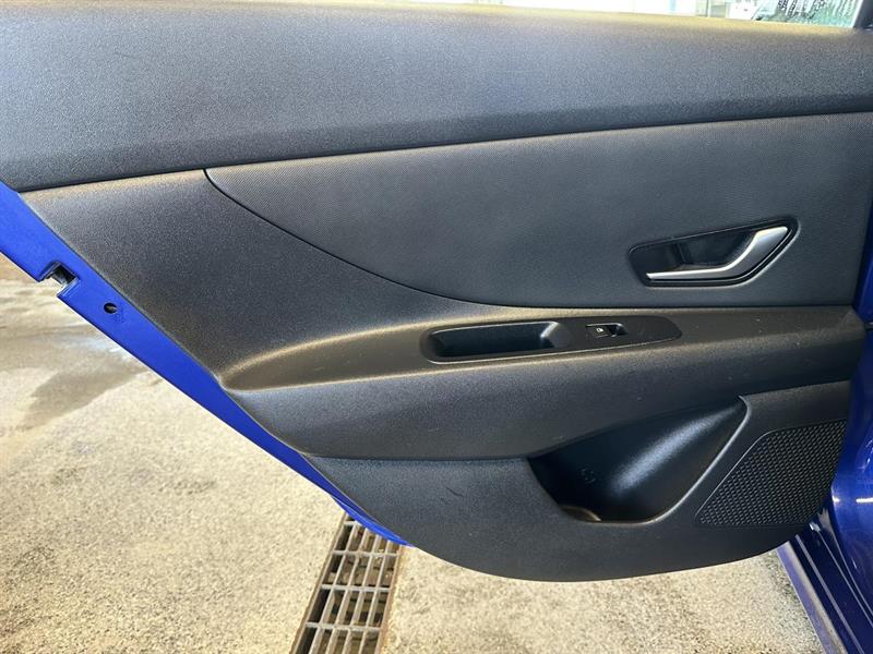hyundai Elantra 2021 - 18