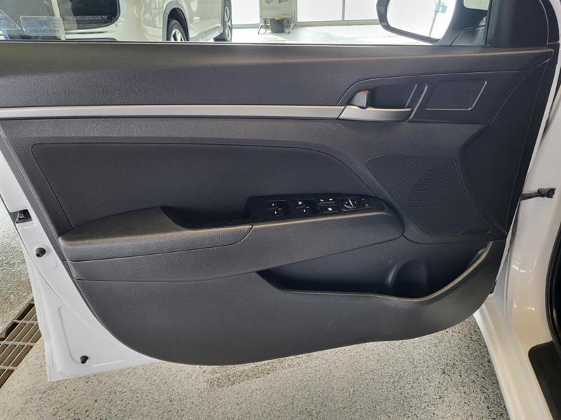 hyundai Elantra 2018 - 10