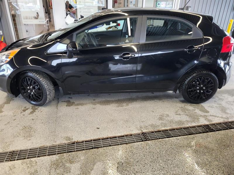 kia Rio 2015 - 8
