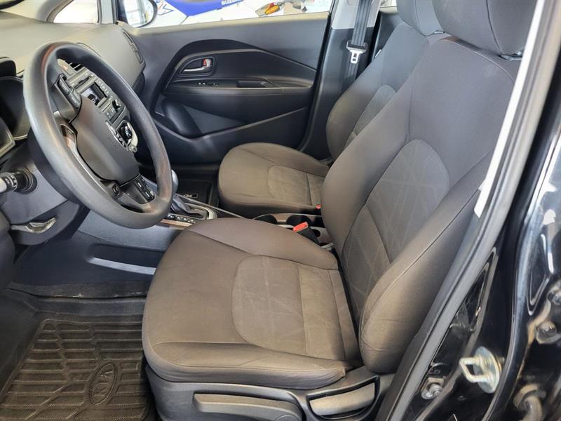 kia Rio 2015 - 12