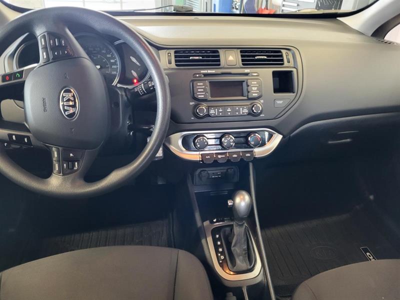 kia Rio 2015 - 19