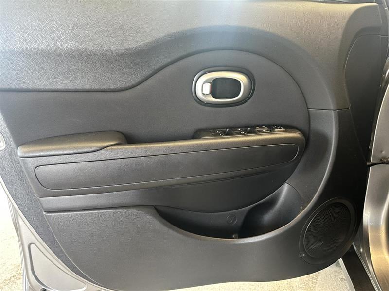 kia Soul 2015 - 11
