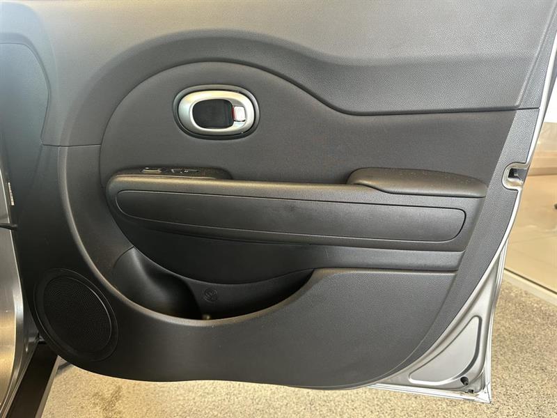 kia Soul 2015 - 13