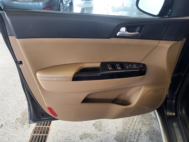kia Sportage 2018 - 12