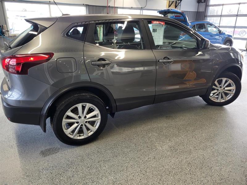 nissan Qashqai 2018 - 4