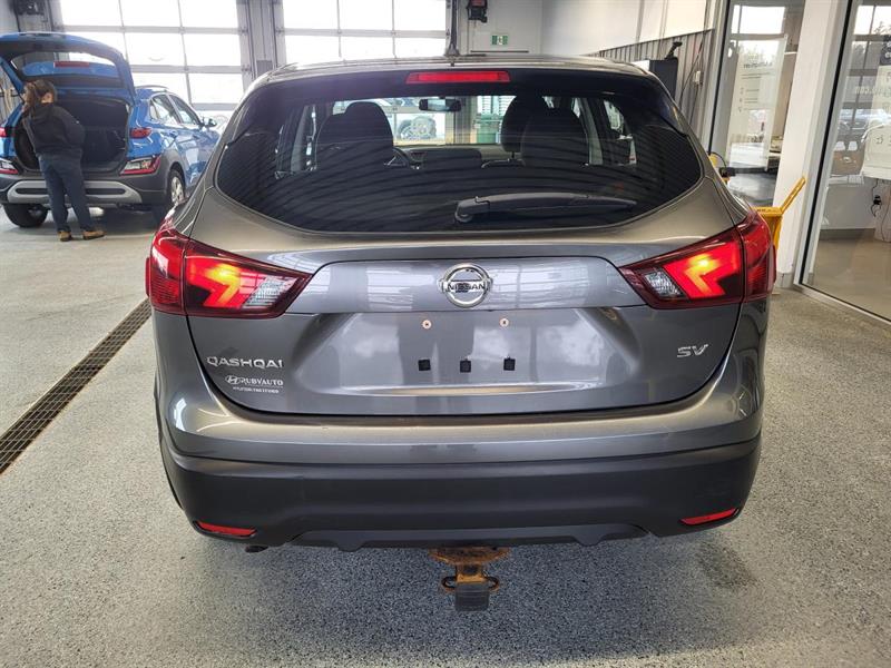 nissan Qashqai 2018 - 6
