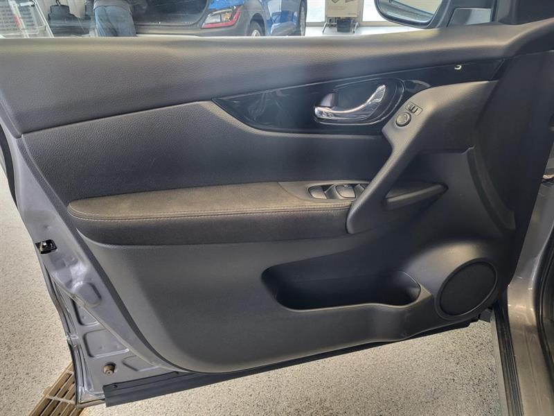 nissan Qashqai 2018 - 11