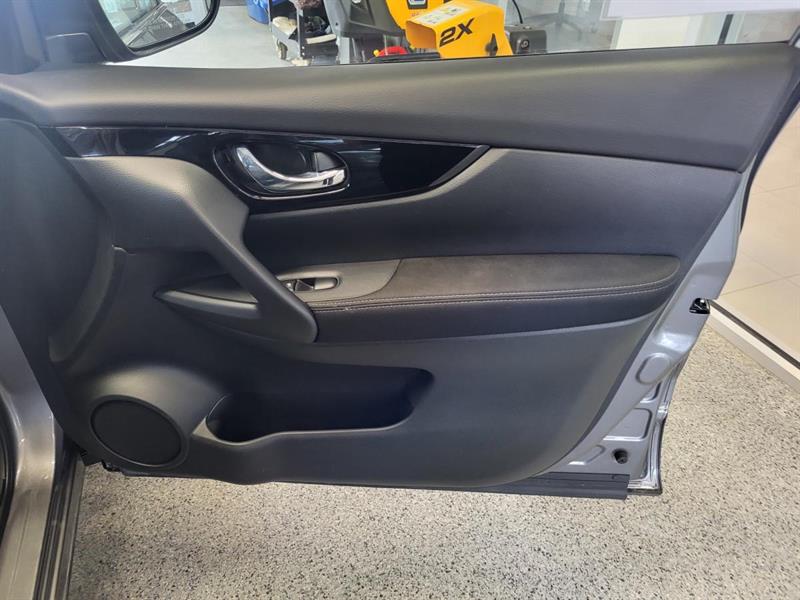 nissan Qashqai 2018 - 13