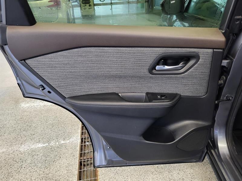 nissan Rogue 2023 - 18