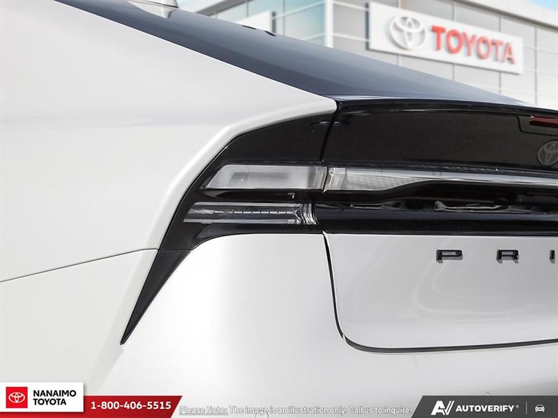 toyota Prius Plug-In Hybrid 2026 - 12