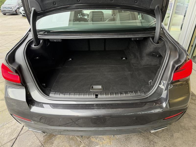 bmw 530e 2021 - 11