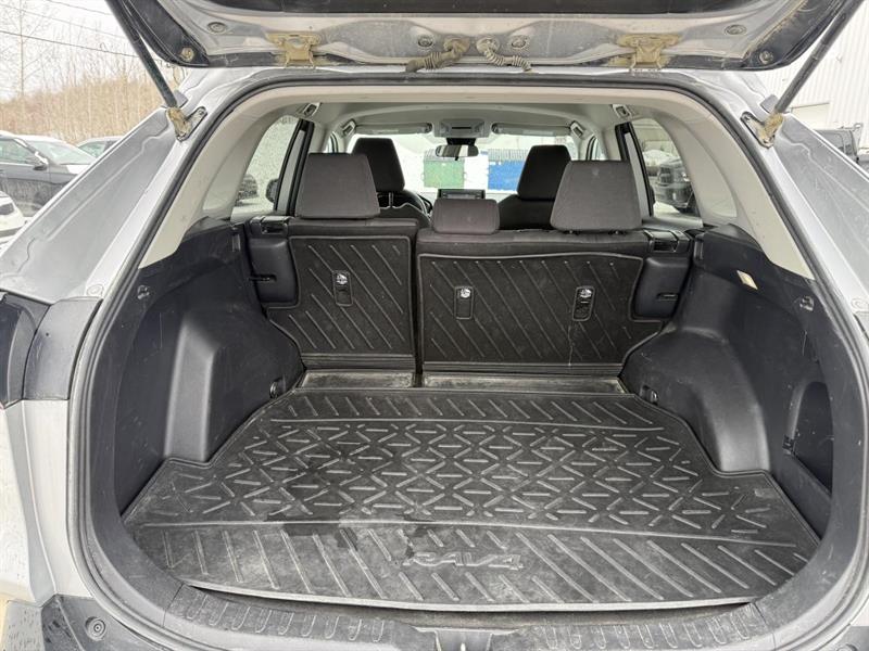 toyota RAV4 2022 - 11