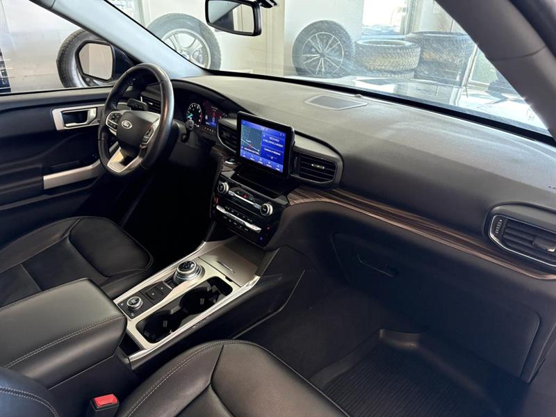 ford Explorer Hybrid 2022 - 16