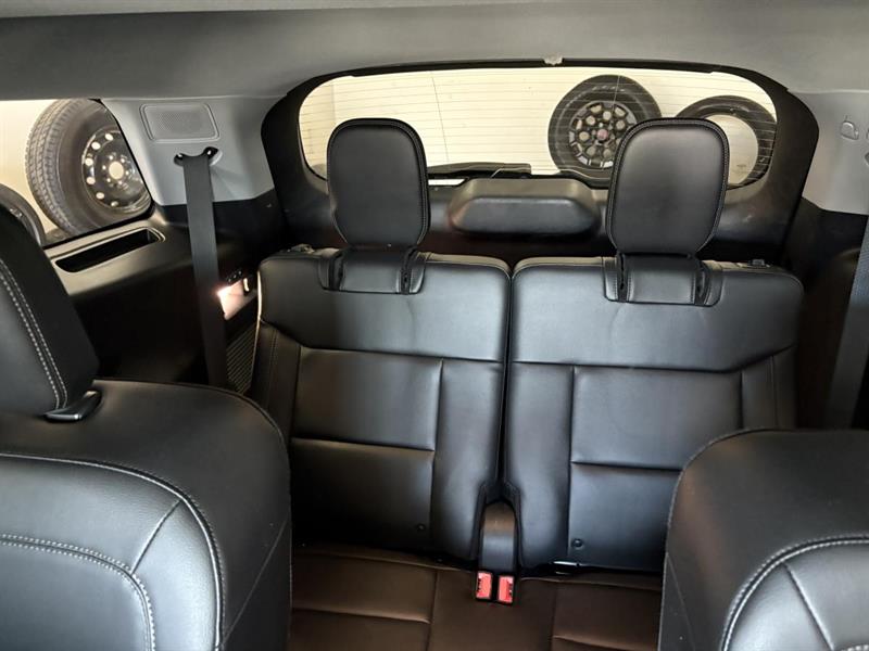 ford Explorer Hybrid 2022 - 24