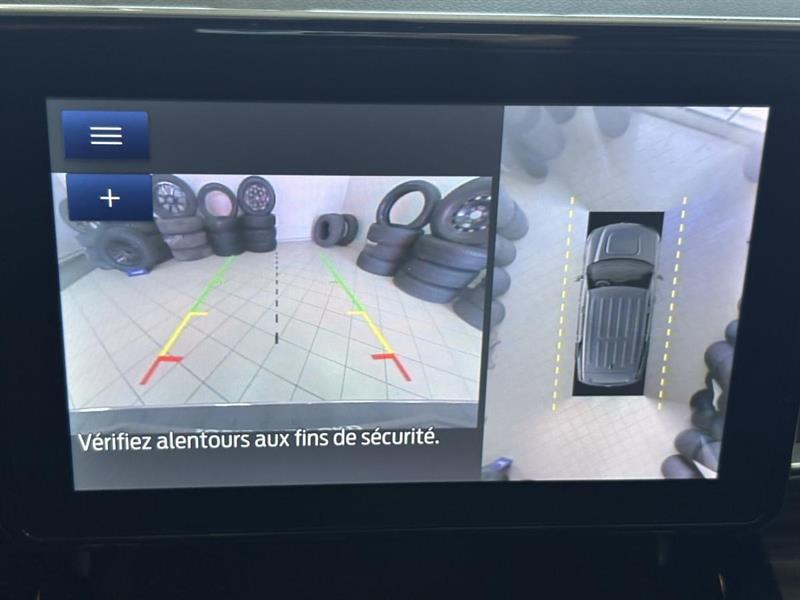 ford Explorer Hybrid 2022 - 32