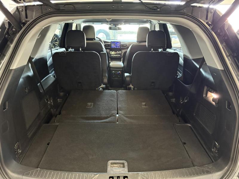 ford Explorer Hybrid 2022 - 34