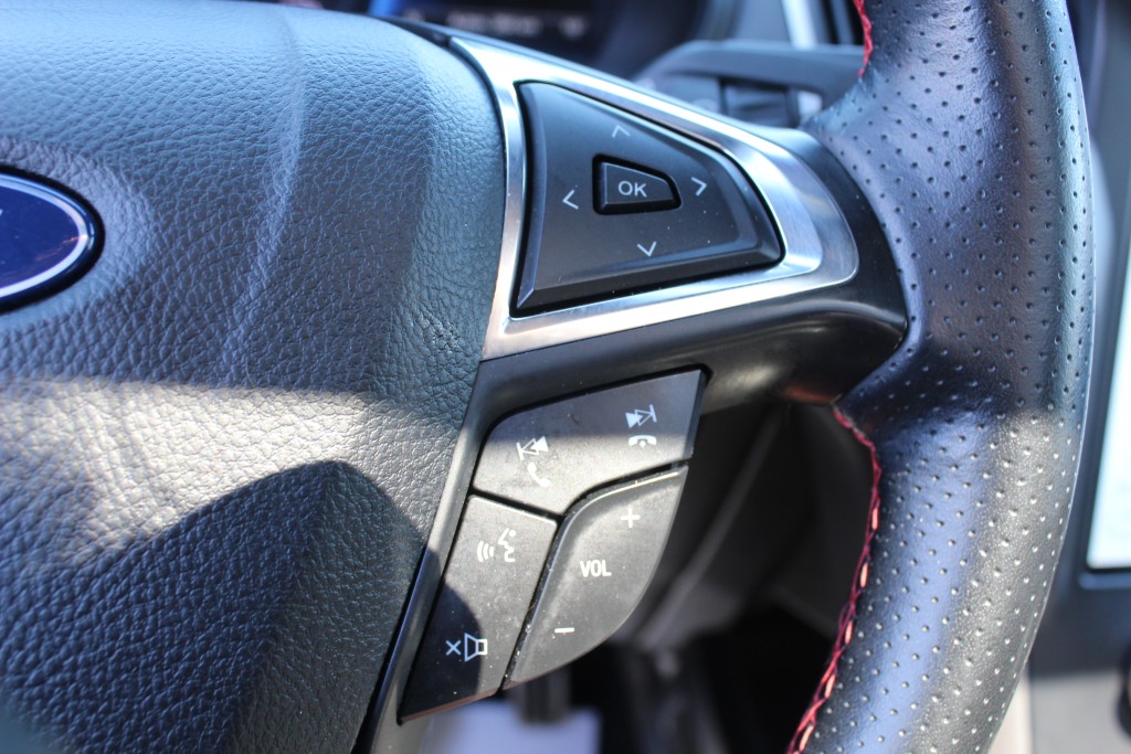 ford Edge 2022 - 21