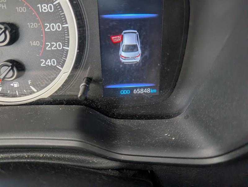 toyota Corolla 2022 - 18