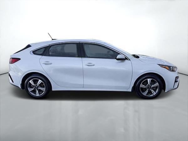 kia Forte5 2020 - 8