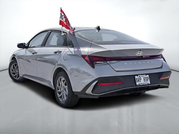 hyundai Elantra 2025 - 5