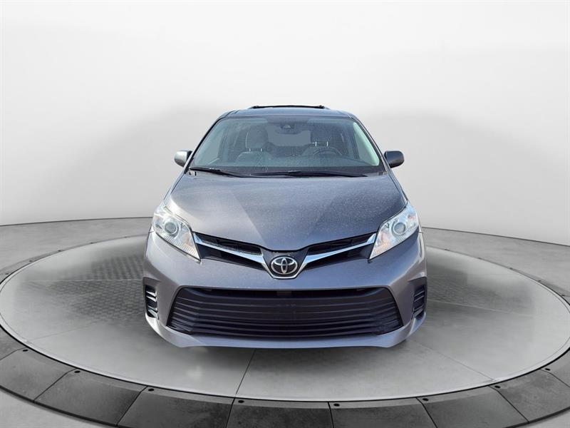 toyota Sienna 2018 - 3