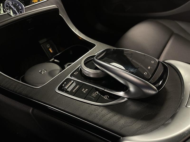 mercedes-benz C300 2021 - 28