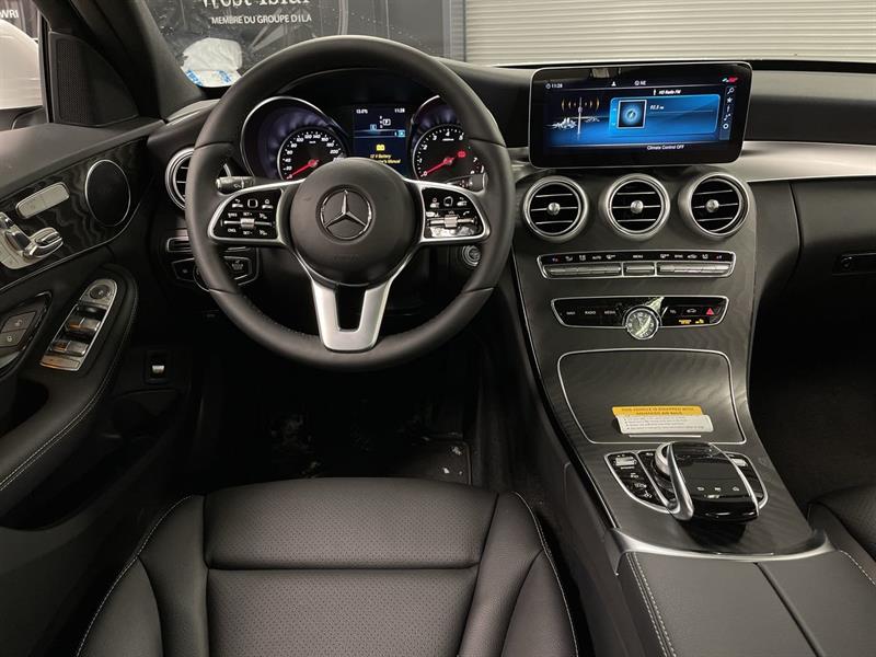 mercedes-benz C300 2021 - 29