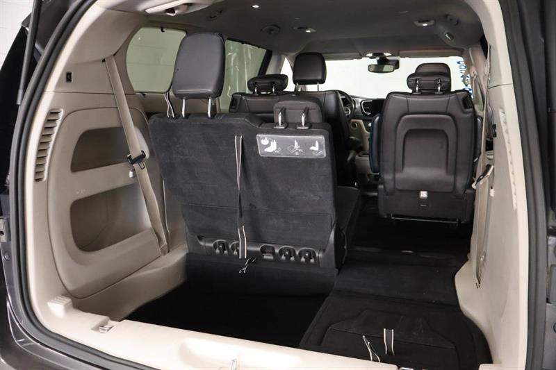 chrysler Pacifica 2021 - 7