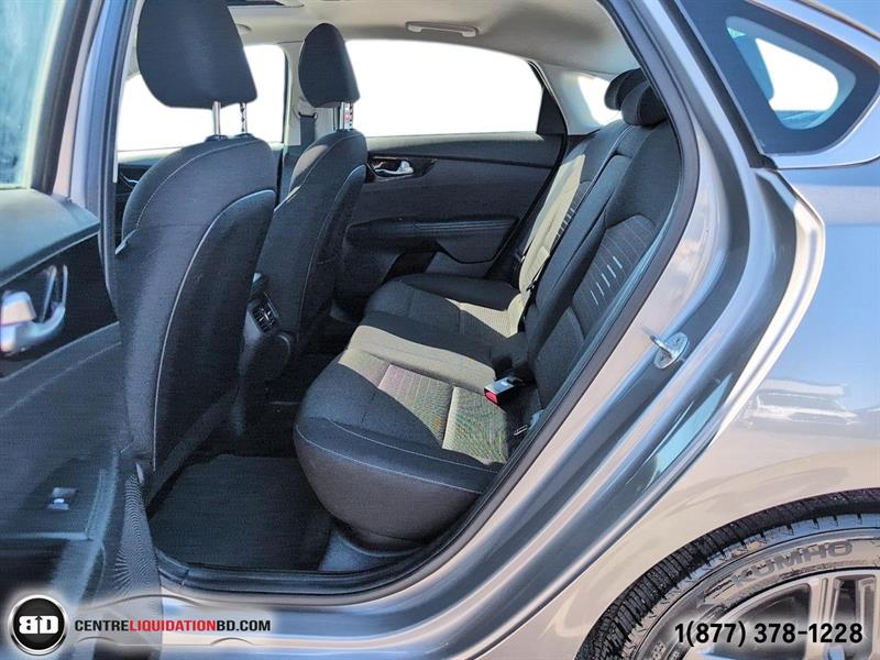 kia Forte 2021 - 14